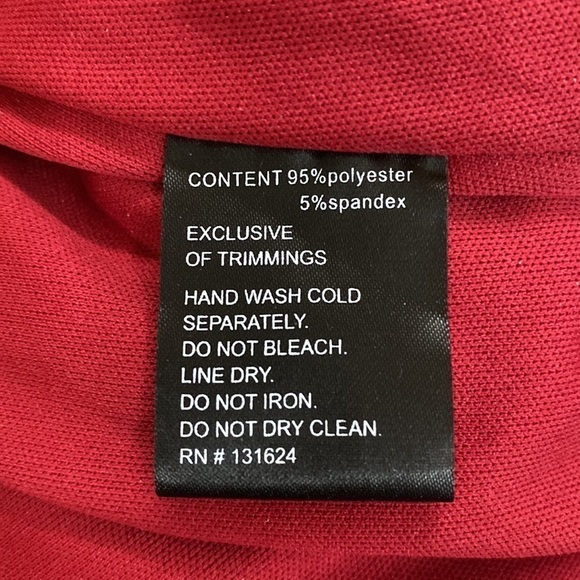 Caleoas red and blue, lined skirt with silver “tinsel” throughout. Size 3X - Picture 7 of 9